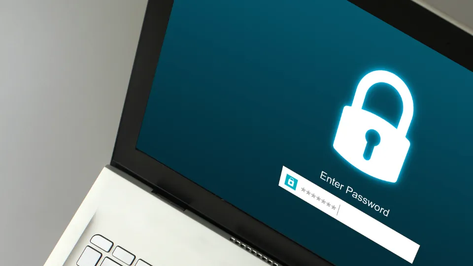 aplikasi pengelola password terbaik 2025